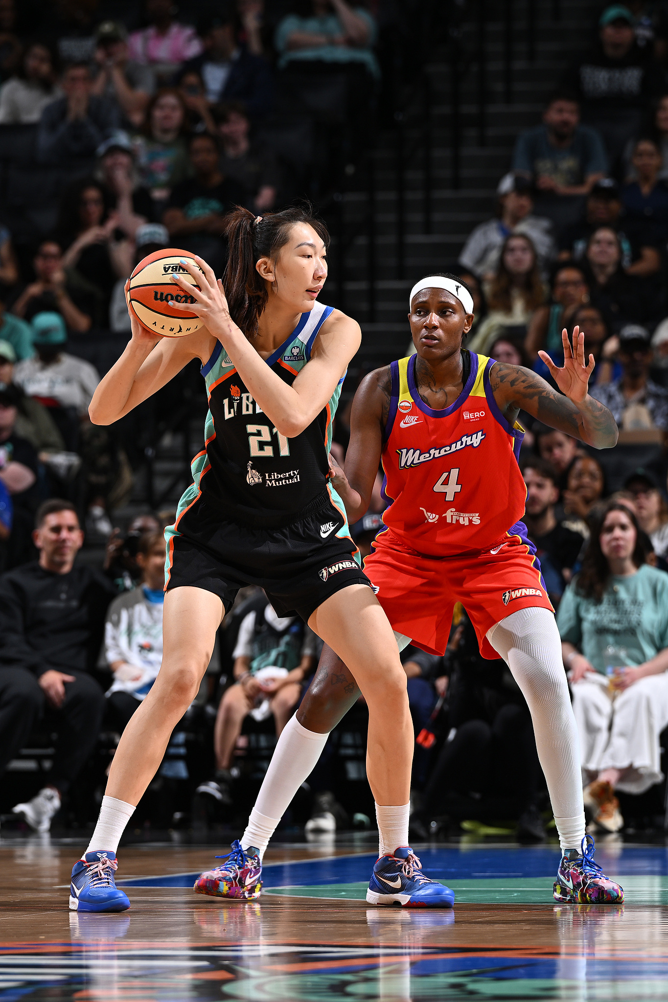 华体会体育登录入口-韩旭8分3板1断约翰内斯21+5 自由人主场轻取水星